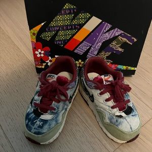 Nike AirMax toddler size 7